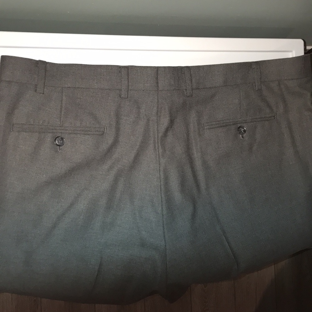 Men’s Alfani Grey full suit - Picture 8 of 8